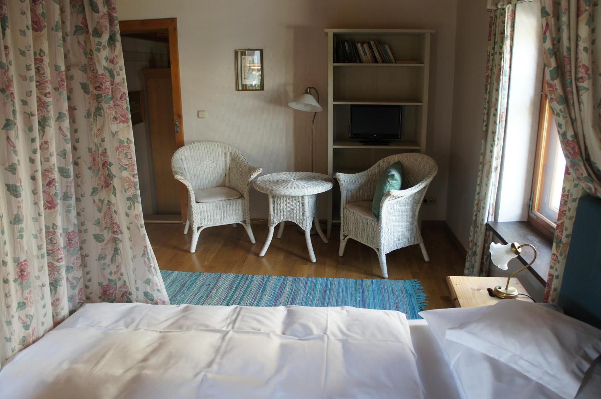 Hotel Schwarzer Adler إرلانجن الغرفة الصورة